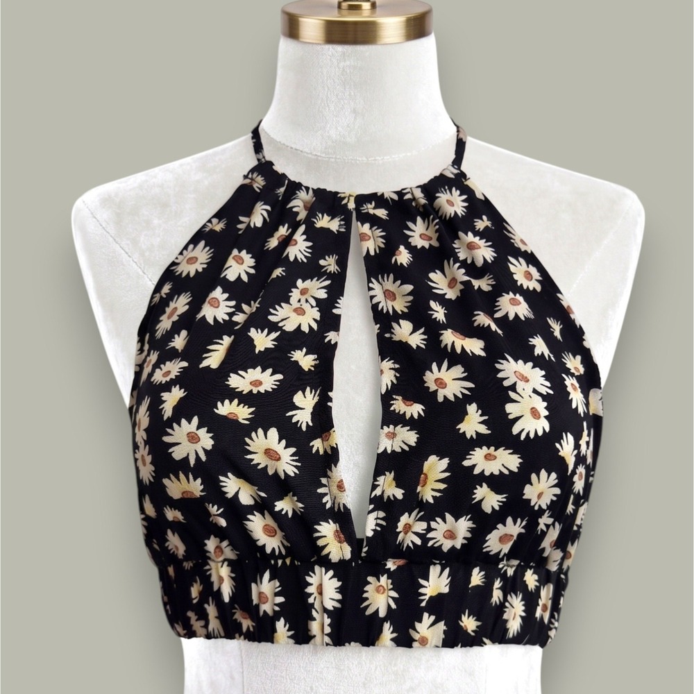 New XS Black Daisy Floral‎ Keyhole Halter Crop Top Backless Tank Hippie Boho
